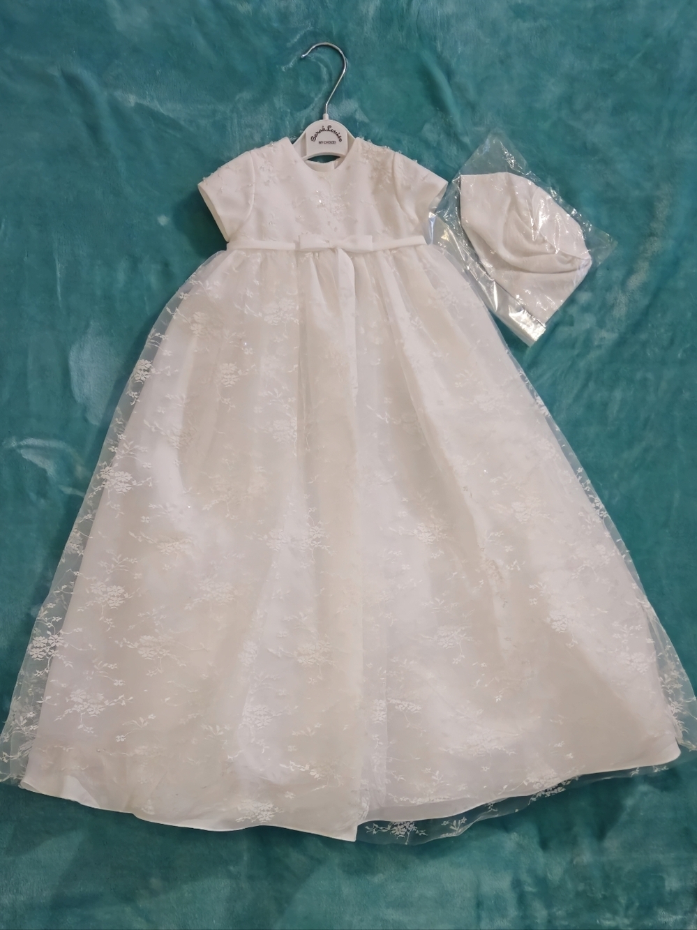 Sarah Louise Baby Girl White Lace Christening Gown with Matching Bonnet -Size NB